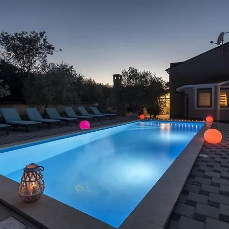 Willa In With Swimming Pool *